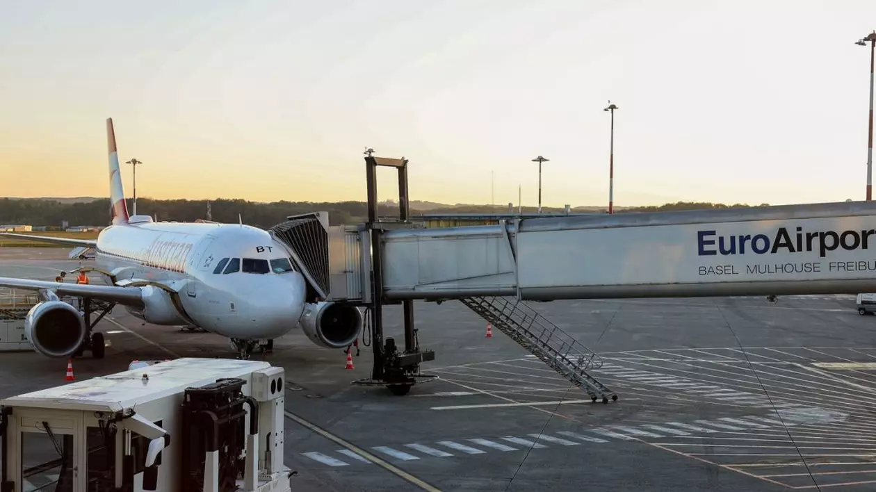 Aeroportul Basel-Mulhouse, din estul Franței, a fost evacuat din „motive de securitate”