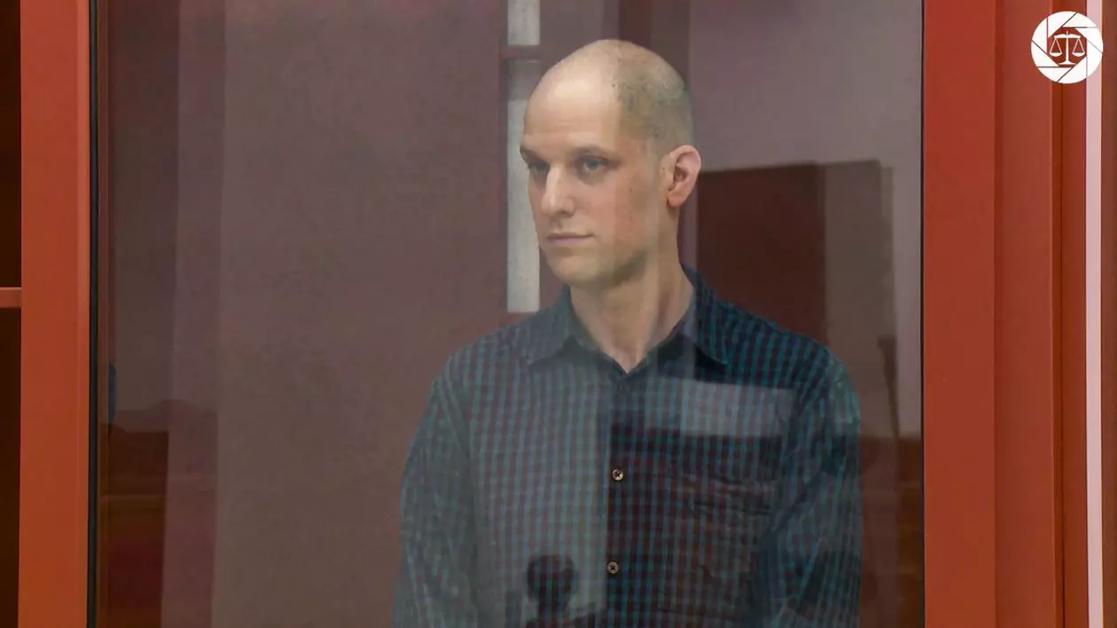 Procurorii ruși cer 18 ani de închisoare pentru jurnalistul american Evan Gershkovich, acuzat de spionaj