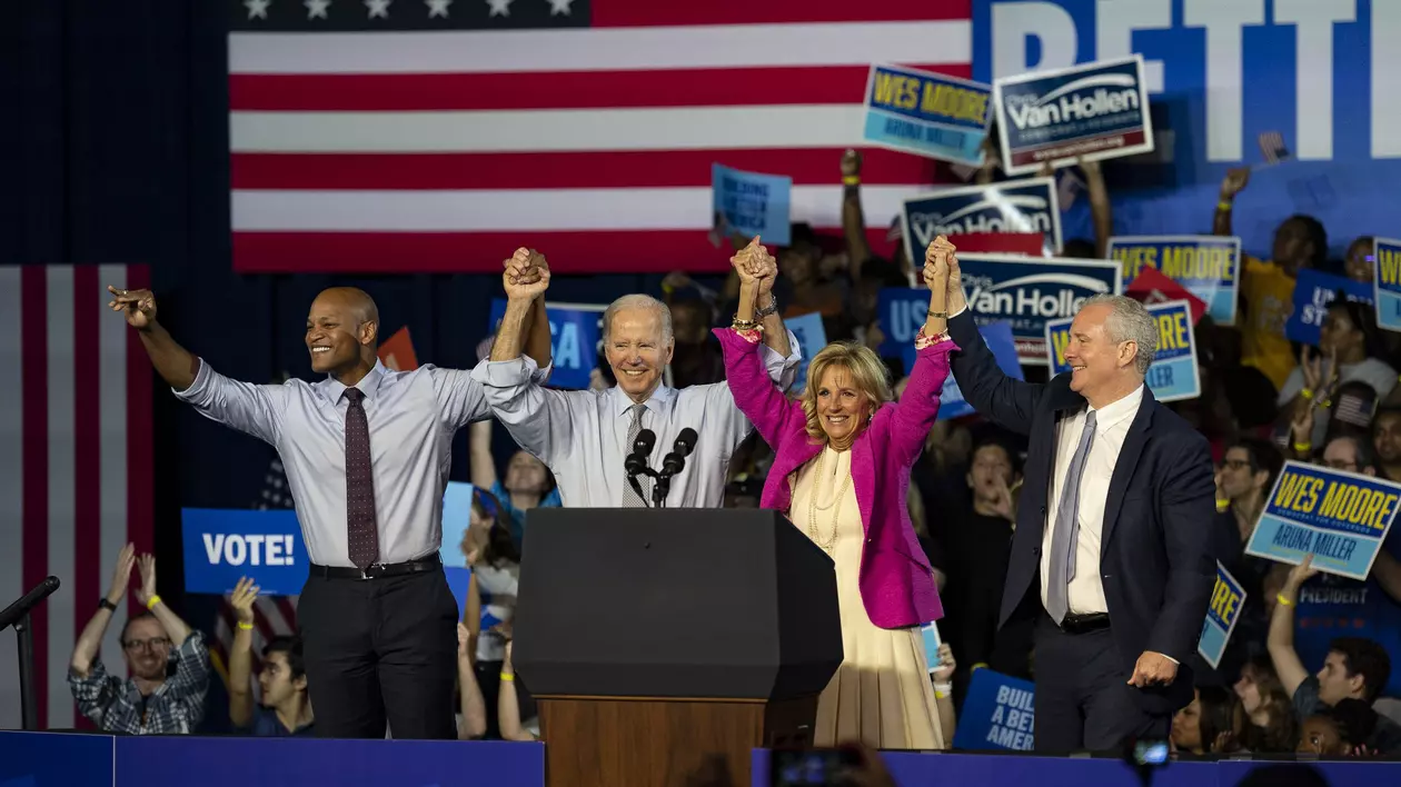 Ce urmează pentru democraţi după retragerea lui Joe Biden