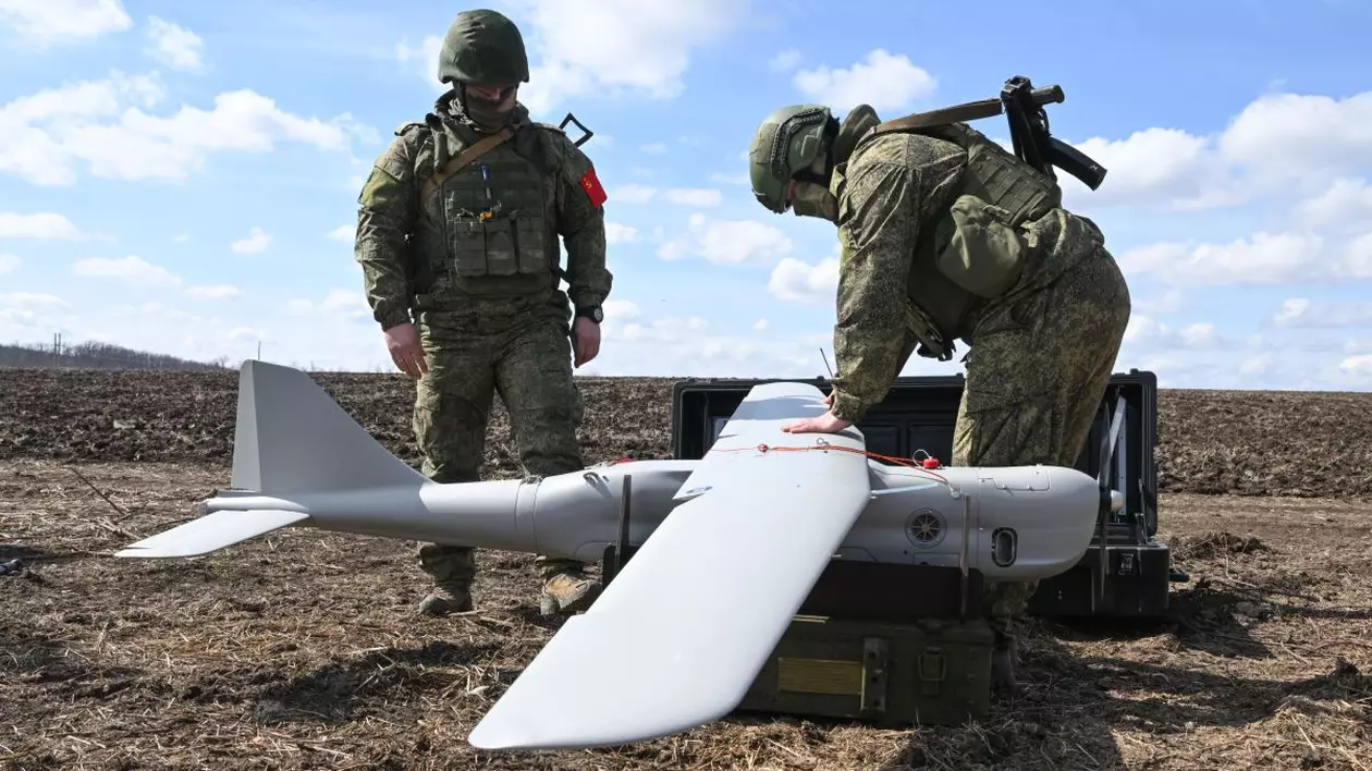 Război în Ucraina, ziua 880 | Rusia anunță că a distrus 75 de drone lansate de ucraineni. Rafinăria Tuapse, avariată în atac