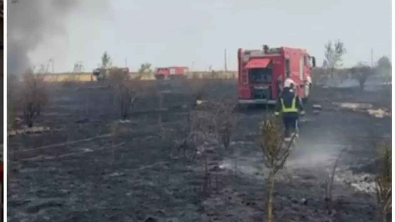 Pompier rănit după ce o autospecială de stingere a luat foc în timpul unei intervenții, în județul Constanța