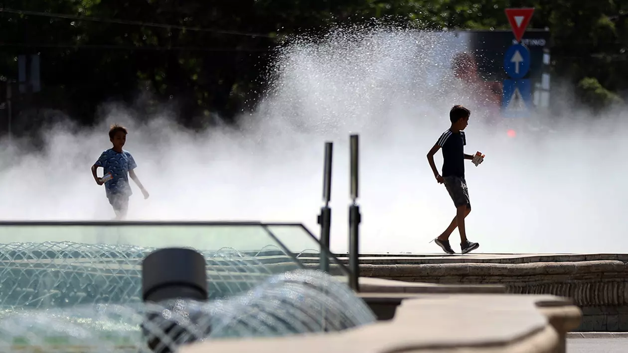 Weekend de foc în România: temperaturile ajung la 41 de grade Celsius. Recomandări pentru populaţie