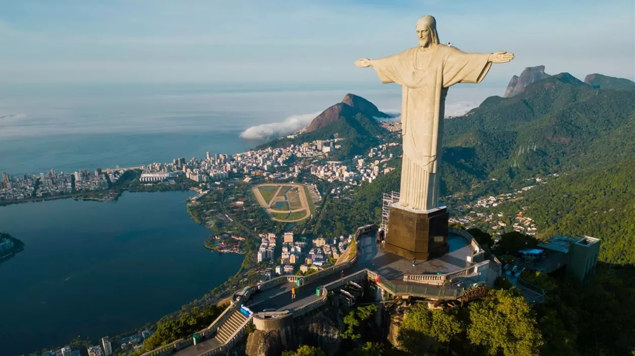 Statuia lui Iisus din Rio de Janeiro