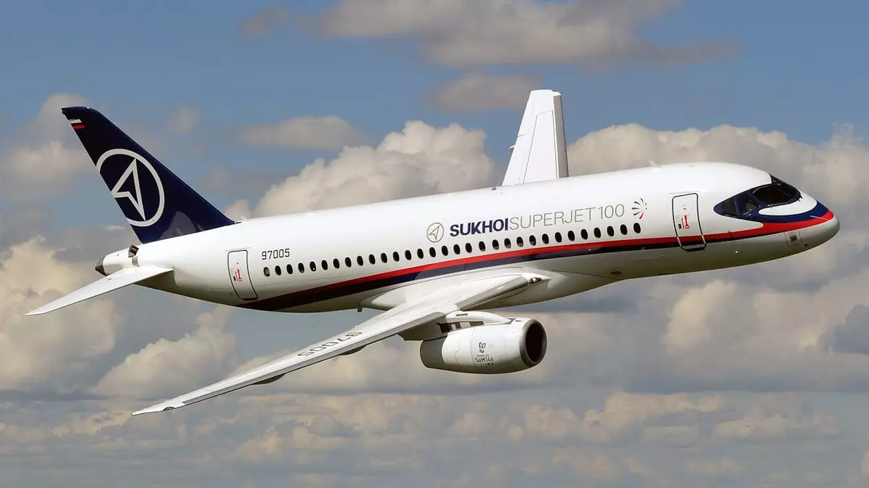 Avion Suhoi Superjet 100
