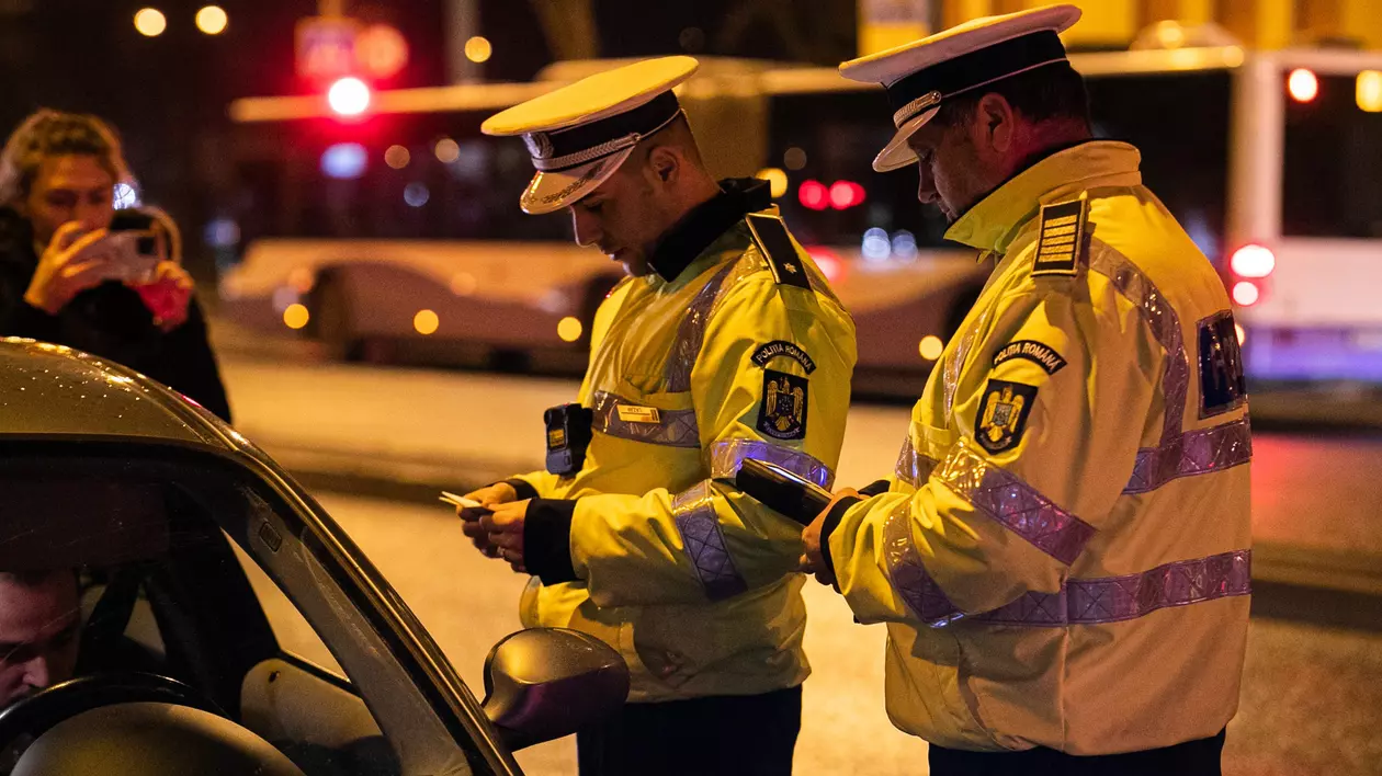 Control în trafic desfășurat de Poliția Rutieră pentru a depista șoferii aflați sub influența drogurilor FOTO Inquam Photos/ Virgil Simonescu.