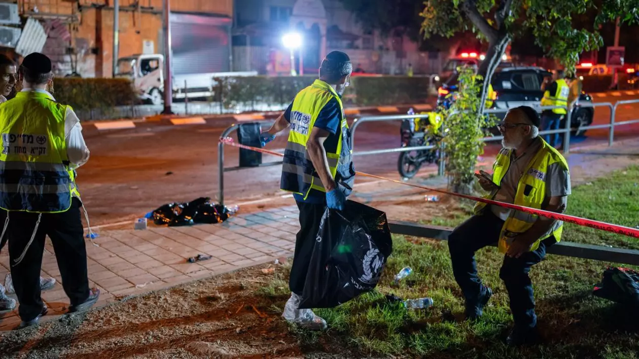 Un camion a explodat pe o stradă din Tel Aviv, într-un posibil atac eșuat. „Un miracol că nu a explodat în cea mai apropiată sinagogă”