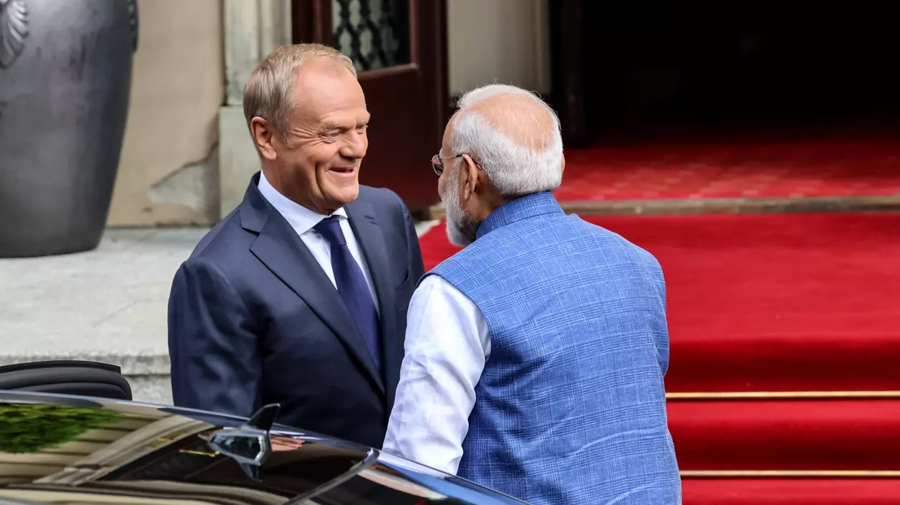 Tusk susţine iniţiativa lui Modi de a fi mediator în războiul din Ucraina: „Sunt foarte încântat”