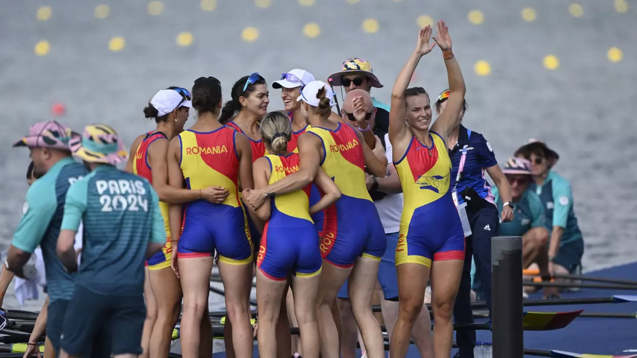 Aur după 20 de ani! Echipajul feminin de 8 plus 1 a dominat finala și a câștigat medalia de aur la JO 2024. Team România a ajuns la 7 medalii