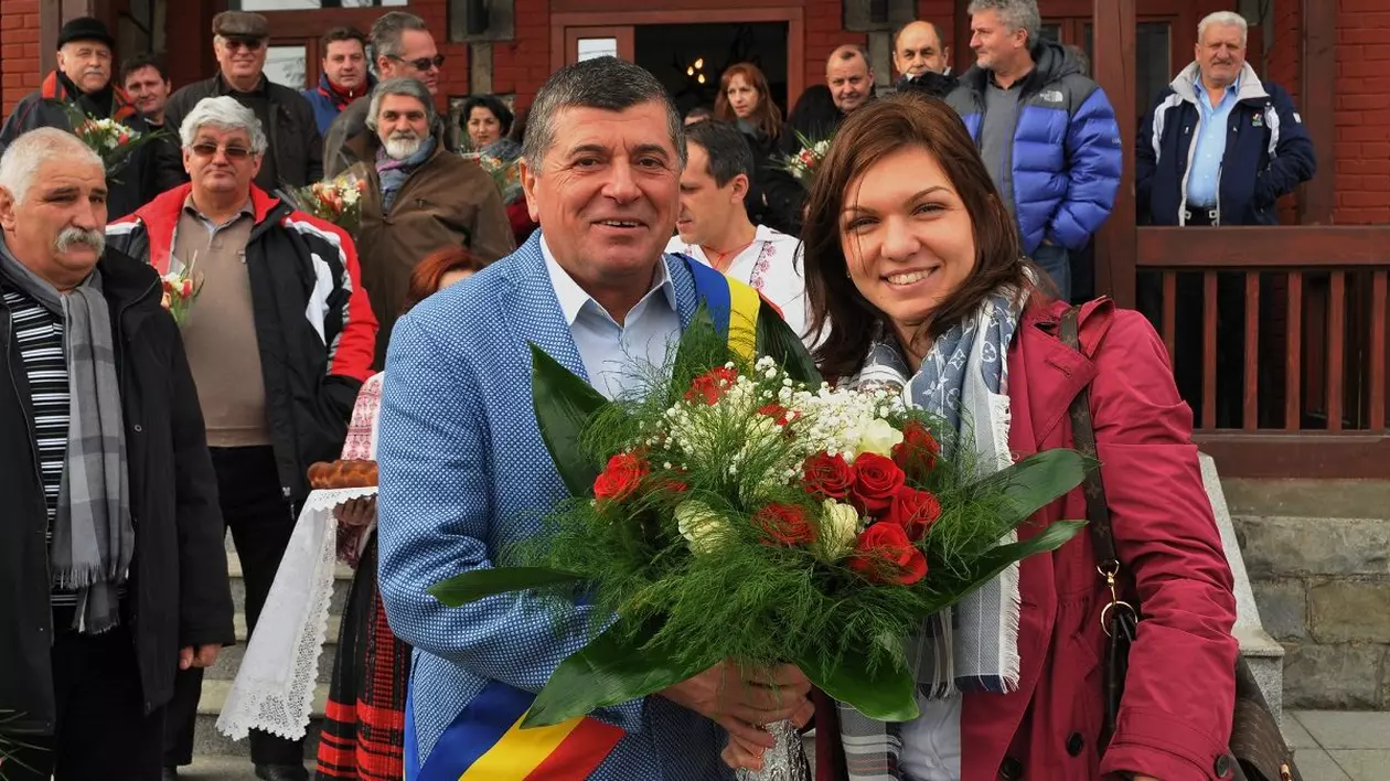 Mesajul Simonei Halep, după moartea fulgerătoare pe terenul de fotbal a primarului ales din Bușteni, Emanoil Savin