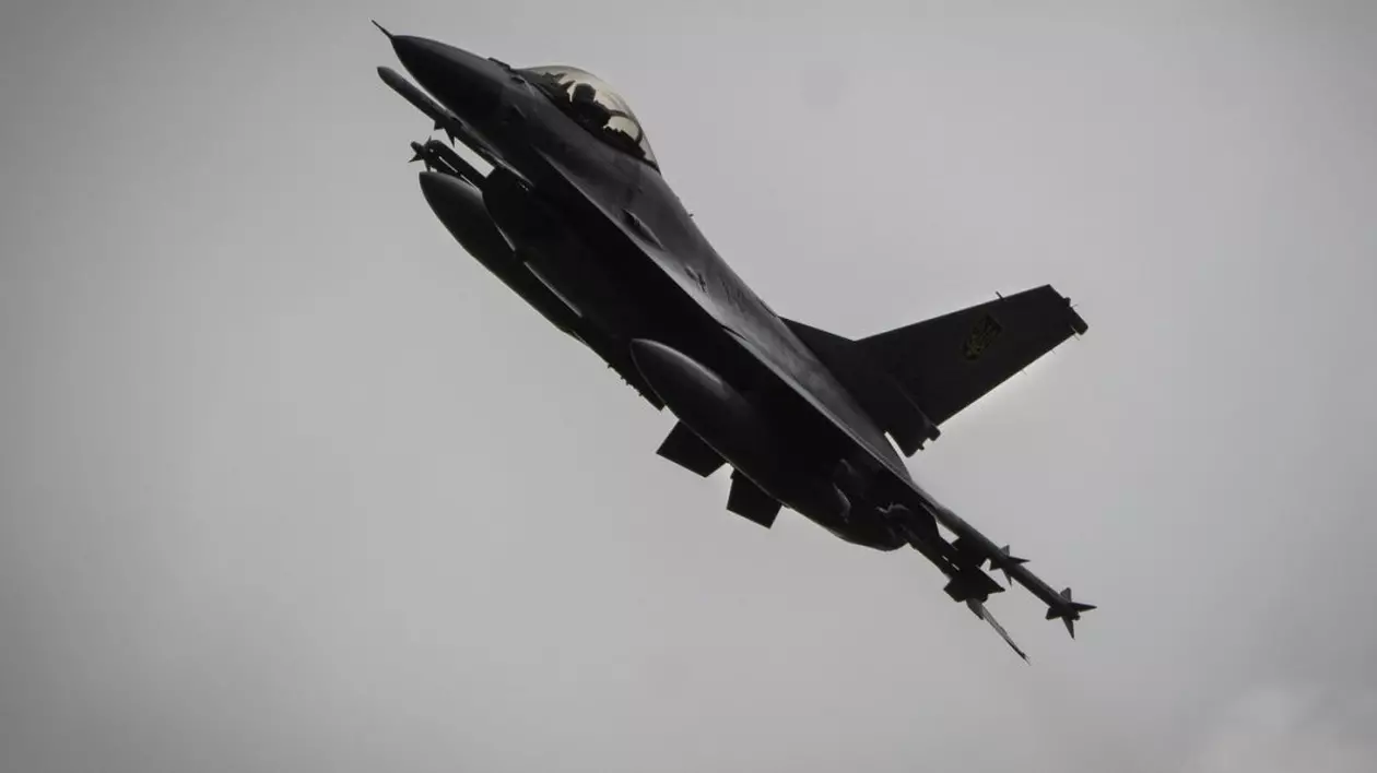 SUA se îndoiesc că prăbușirea avionului F-16 din Ucraina a fost provocată de un sistem Patriot al Kievului