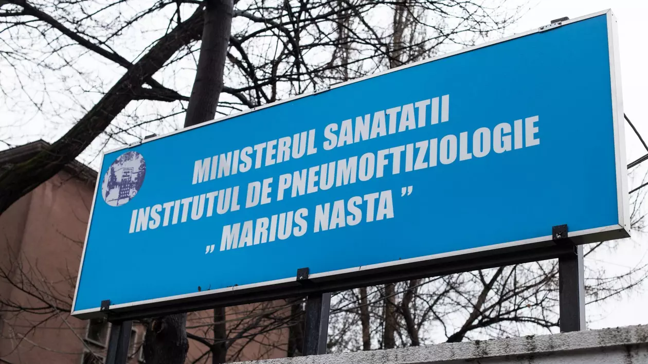 O farmacie clinică se implică activ în îngrijirea pacienților, lucrând strâns cu echipele medicale pentru a optimiza tratamentele, a preveni erorile și a personaliza terapia în funcție de nevoile fiecărui pacient. Foto: Hepta