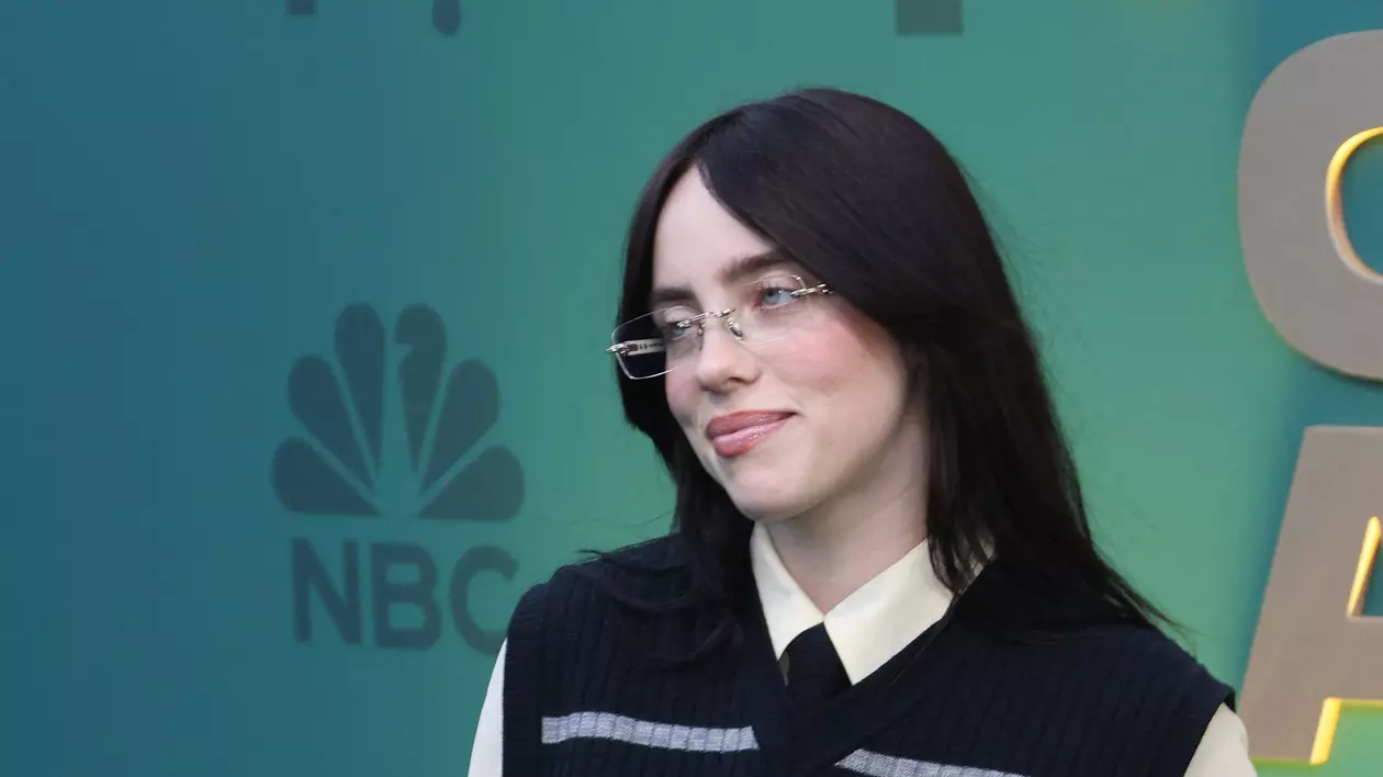 Billie Eilish o susţine pe Kamala Harris la alegeri: „Votaţi ca şi cum viaţa voastră ar depinde de asta, pentru că aşa este”