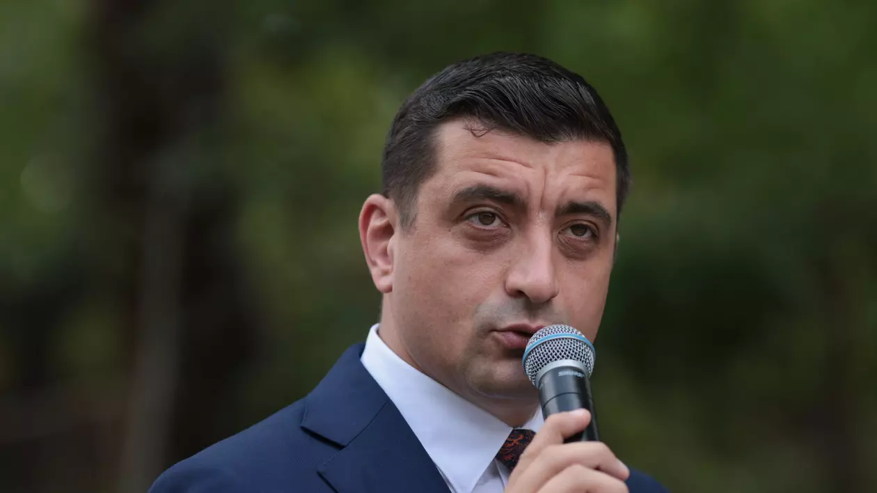 George Simion, după ce Mircea Geoană i-a urat sănătate regelui Mihai: „Îl califica bine Ion Iliescu”