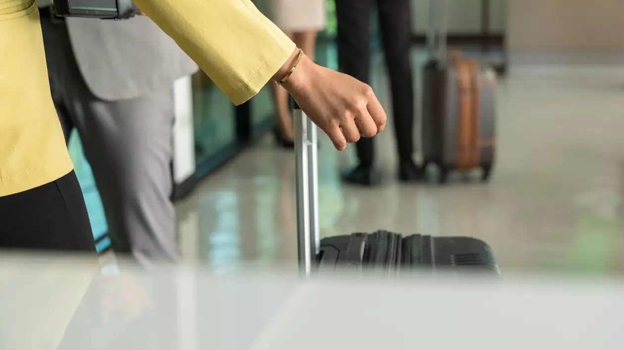 Peste 230.000 de țigarete, găsite de polițiștii de frontieră, ascunse în bagajele unor pasageri care voiau să iasă din țară. Care era destinația