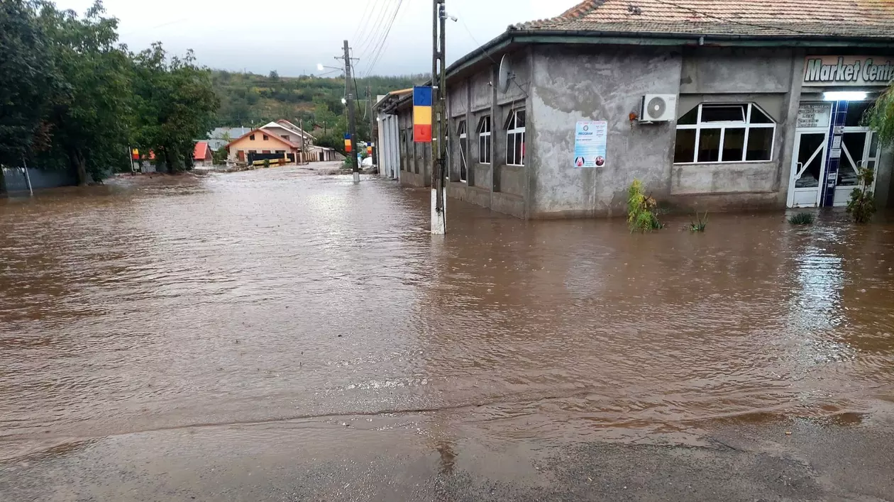 Recomandările Ministerului Sănătății pentru populație după inundațiile din Galați. Cum trebuie folosită apa