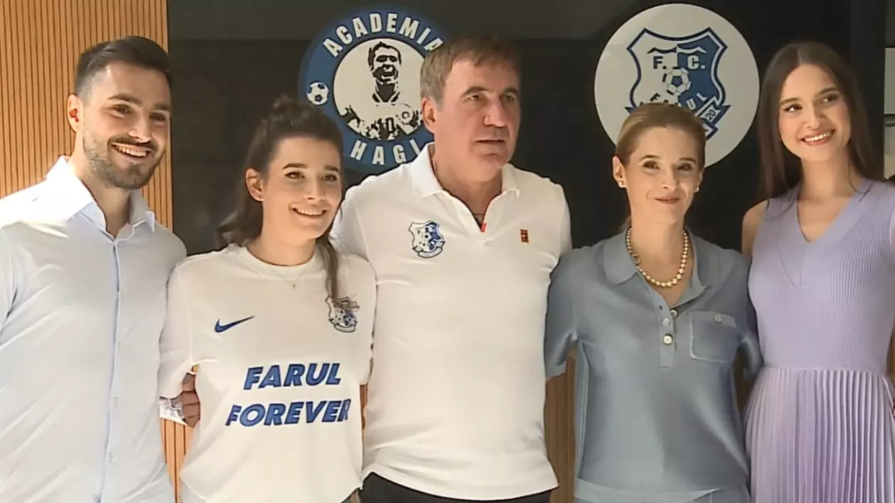 Kira Hagi l-a prezentat oficial părinților pe viitorul ei soț, Thomas Ferfelis. Cum a apărut fata lui Gică Hagi alături de logodnic și de viitoarea soacră