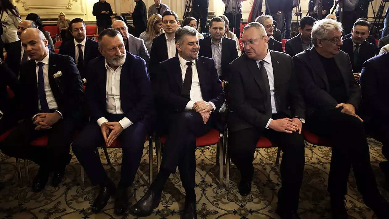 Marcel Ciolacu și Nicolae Ciucă, șefii PSD și PNL, partidele care primesc cei mai mulți bani de la buget. Foto: Dumitru Angelescu / Libertatea