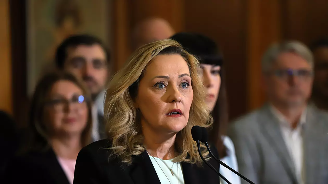 Anchetă a Parchetului European la Câmpulung, legată de fonduri obținute ilegal. Lasconi acuză PSD că o discreditează: „Nu am nimic de ascuns”