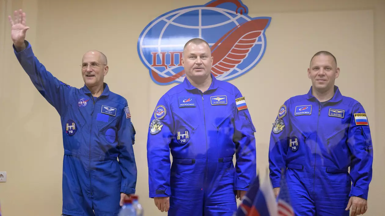 Nava Soyuz MS-26 cu un echipaj ruso-american a acostat la Stația Spațială Internațională