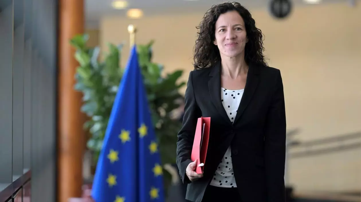 Roxana Mînzatu, chemată în Parlament să prezinte ce planuri are în calitate de comisar european