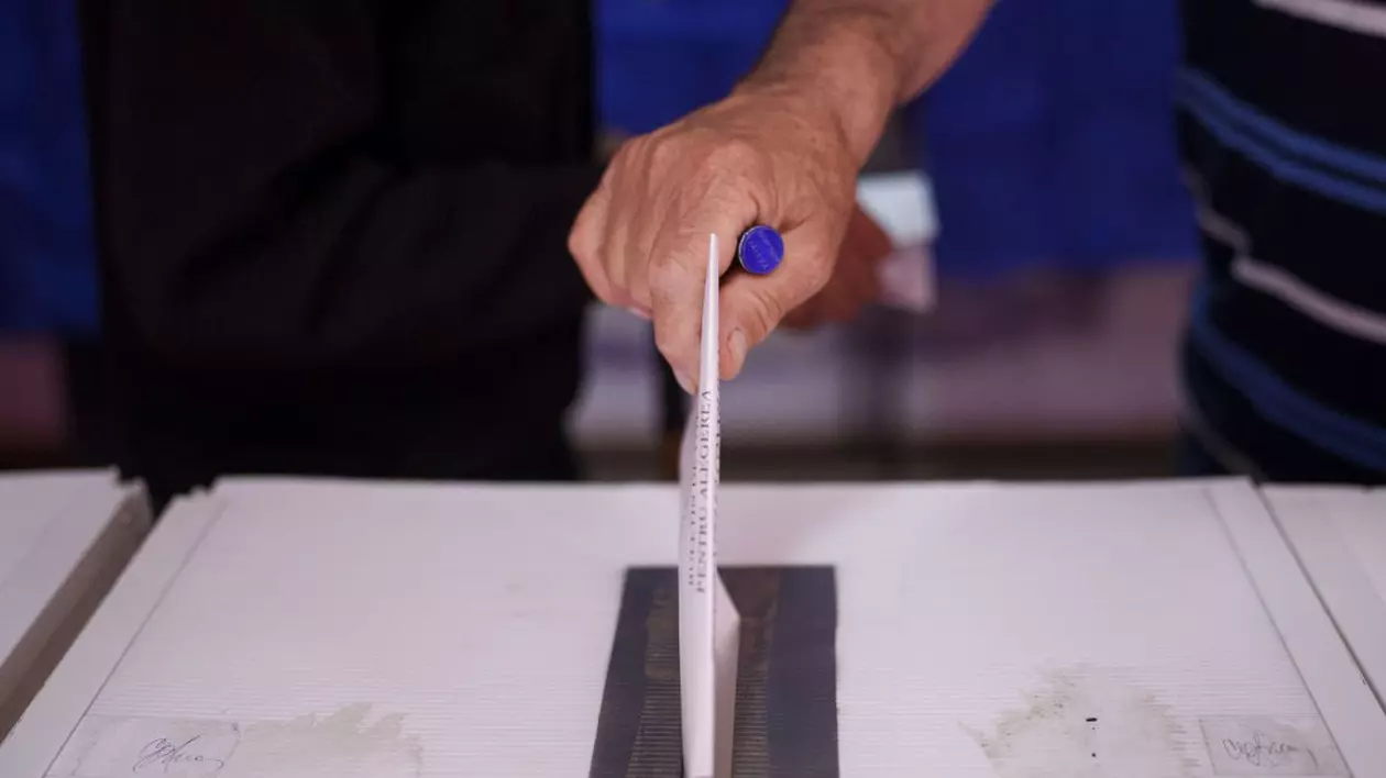 Ce trebuie să facă românii din străinătate pentru a vota prin corespondență la alegerile prezidențiale și parlamentare