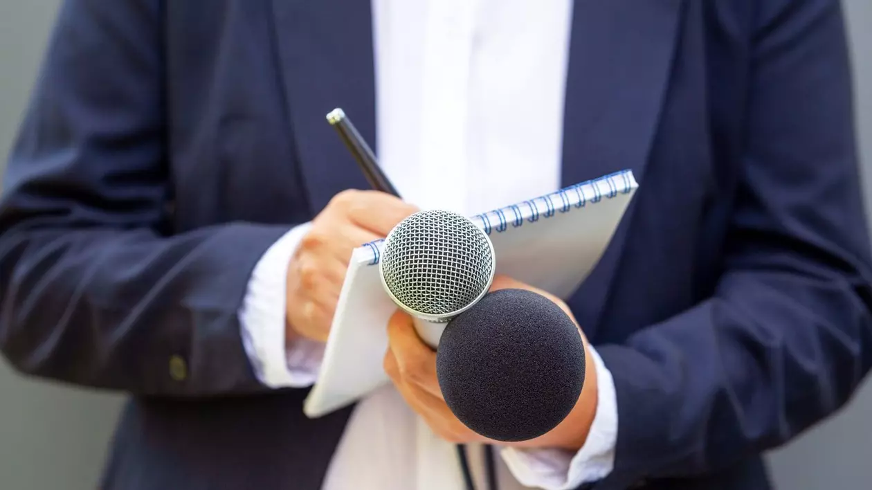 CE acordă un ajutor financiar jurnaliștilor europeni. 16 milioane de euro vor fi alocați alfabetizării mediatice