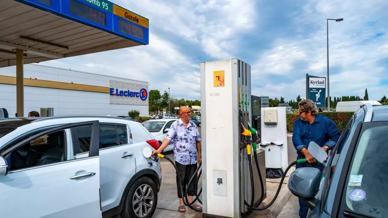 Prețurile petrolului au crescut cu 4%, după declarațiile președintelui american Joe Biden despre o posibilă ripostă a Israelului în Iran