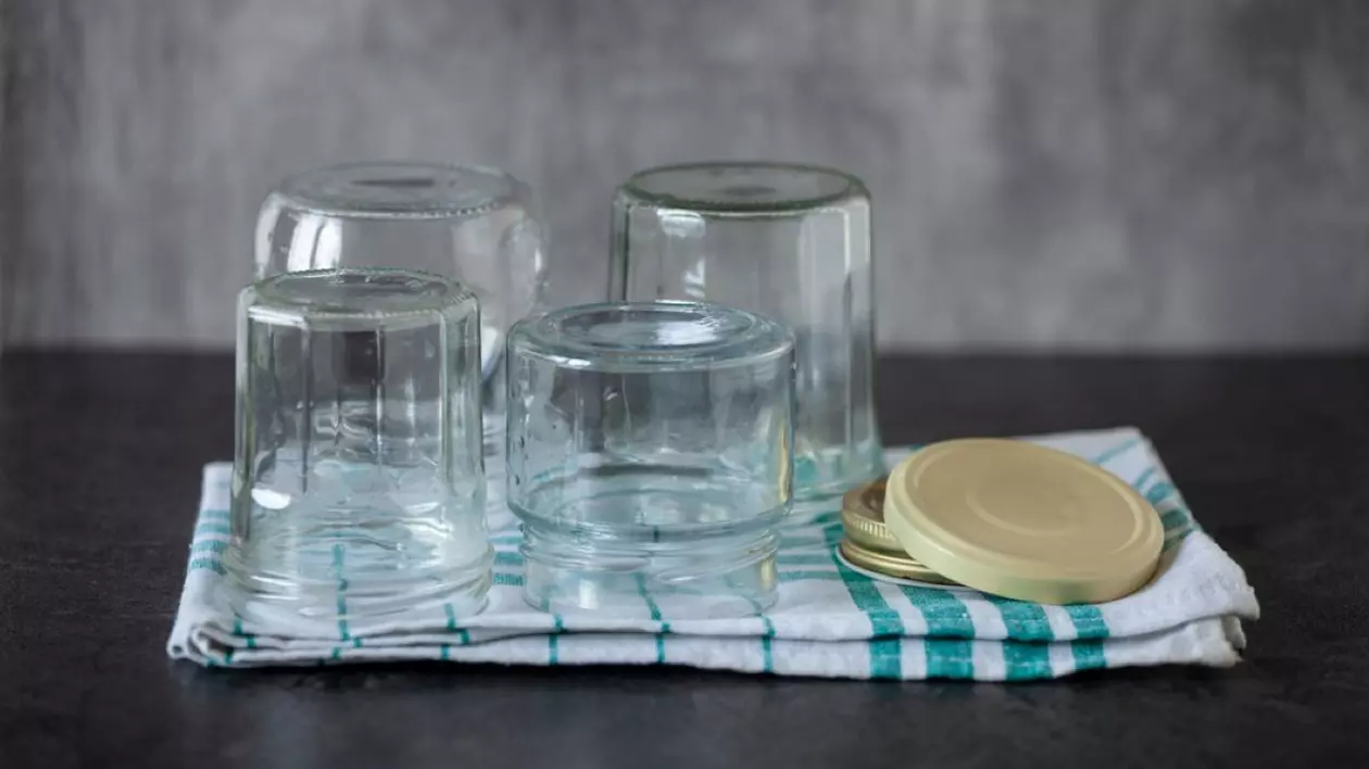 La ce temperatură se sterilizează borcanele