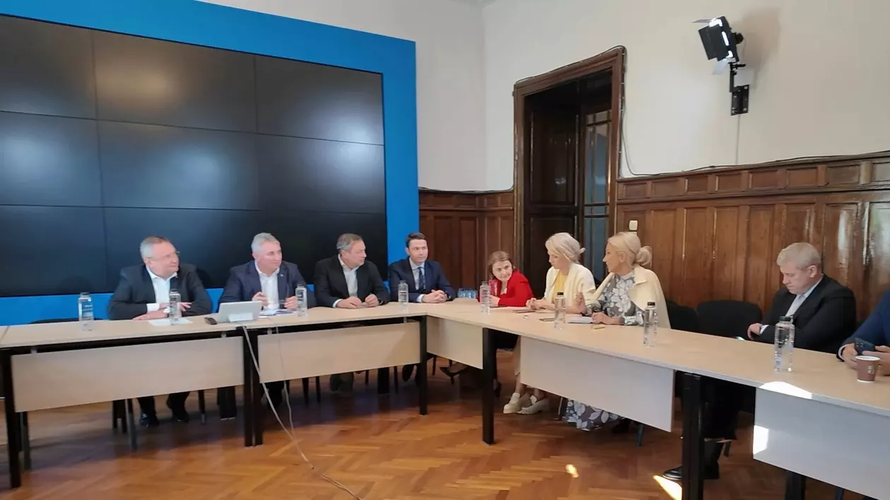 Nicolae Ciucă i-a băgat pe miniștrii PNL în ședință în plină criză a coaliției cu PSD: „Nu lăsați nimic suspect să treacă în Guvern cu avizul vostru” | SURSE