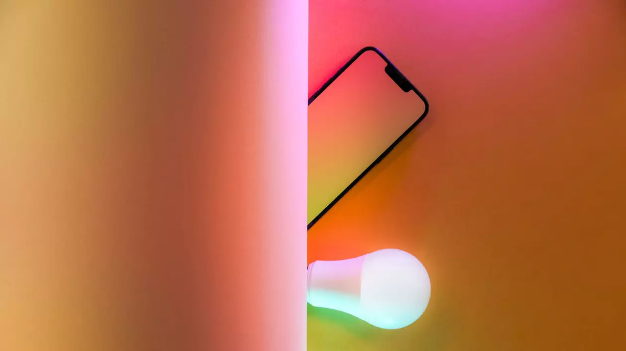 Paleta de culori în web design: Cum să alegi culorile potrivite pentru brandul tău