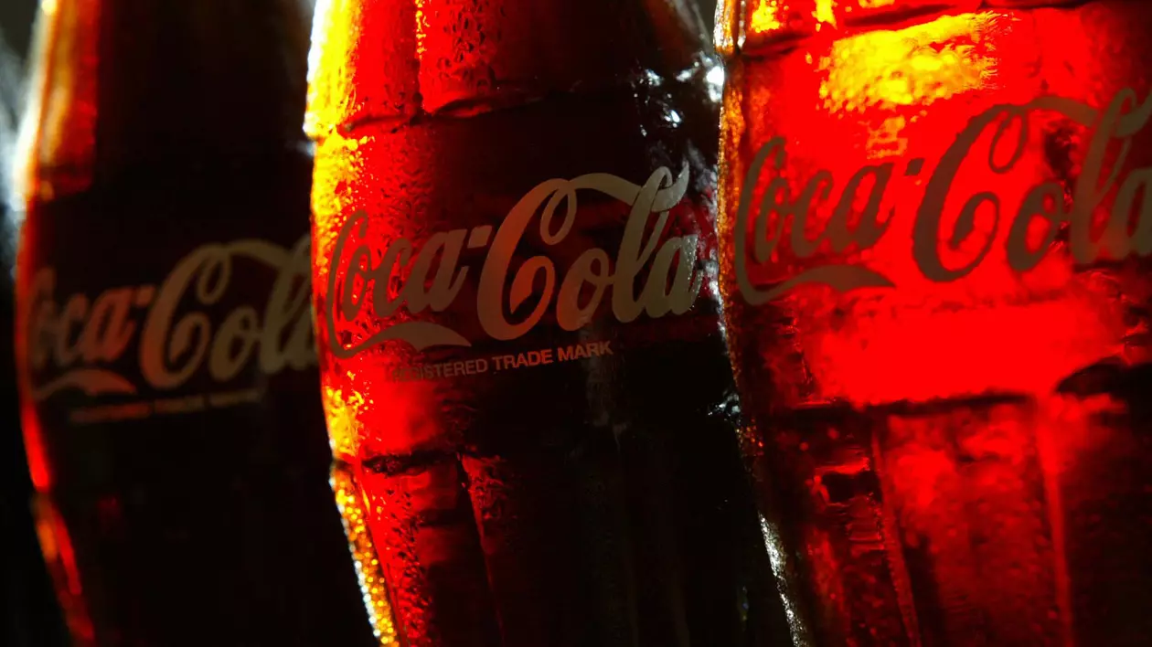 Coca-Cola Austria retrage 28 de milioane de sticle, inclusiv de Fanta și Sprite, din cauza unei posibile contaminări cu așchii metalice Sursă: Profimedia