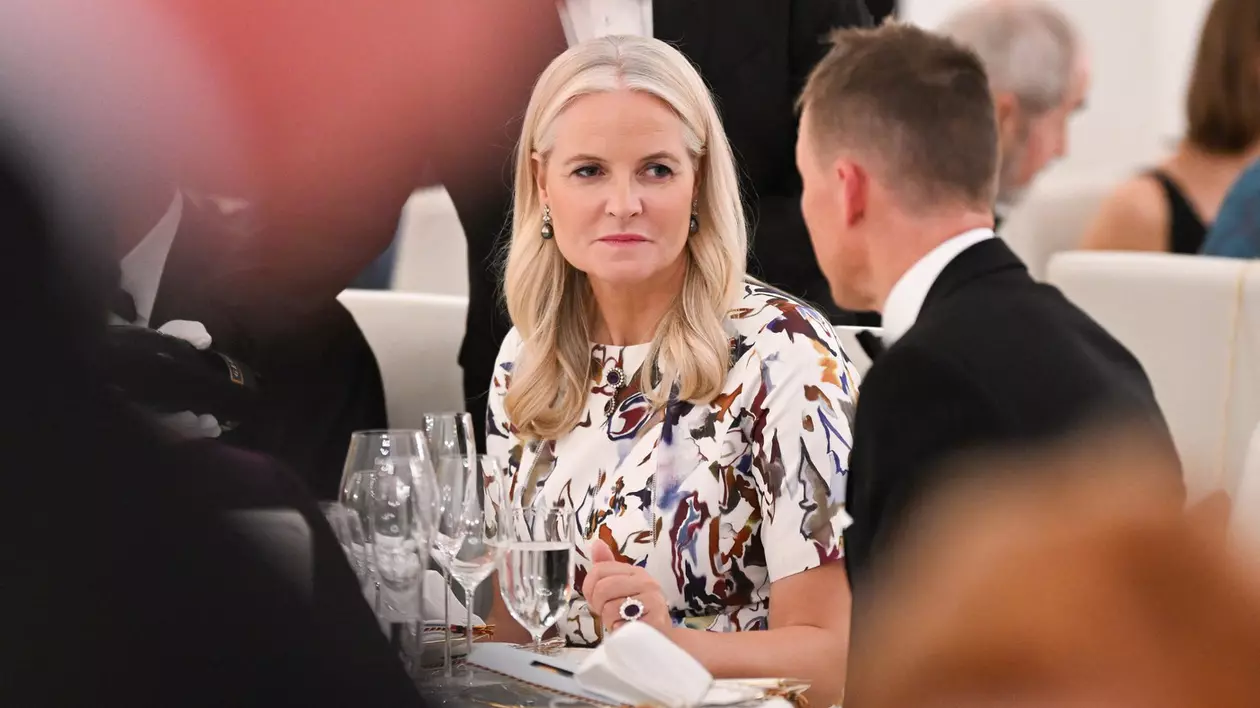 Prinţesa Mette-Marit a Norvegiei, care suferă de o boală gravă, a intrat în concediu medical: „Nu se va vindeca”