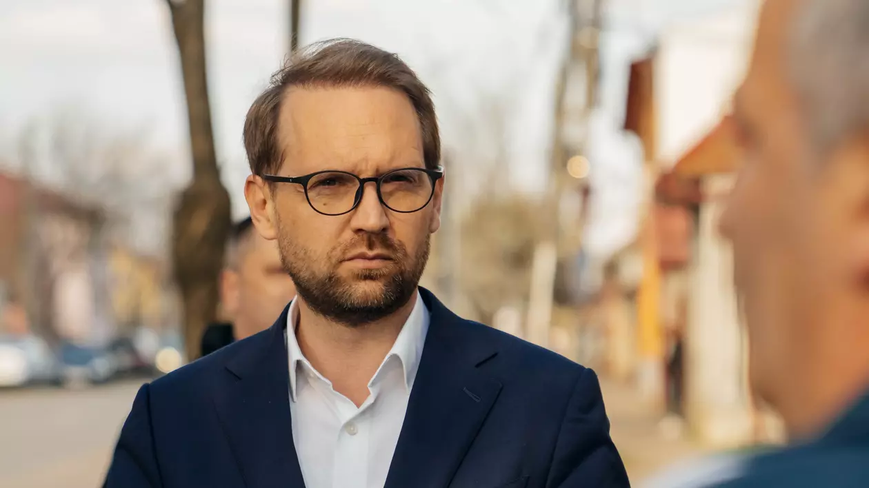 Dominic Fritz: „Diferența dintre Ciolacu și Lasconi a crescut după renumărarea a 80% din voturi”