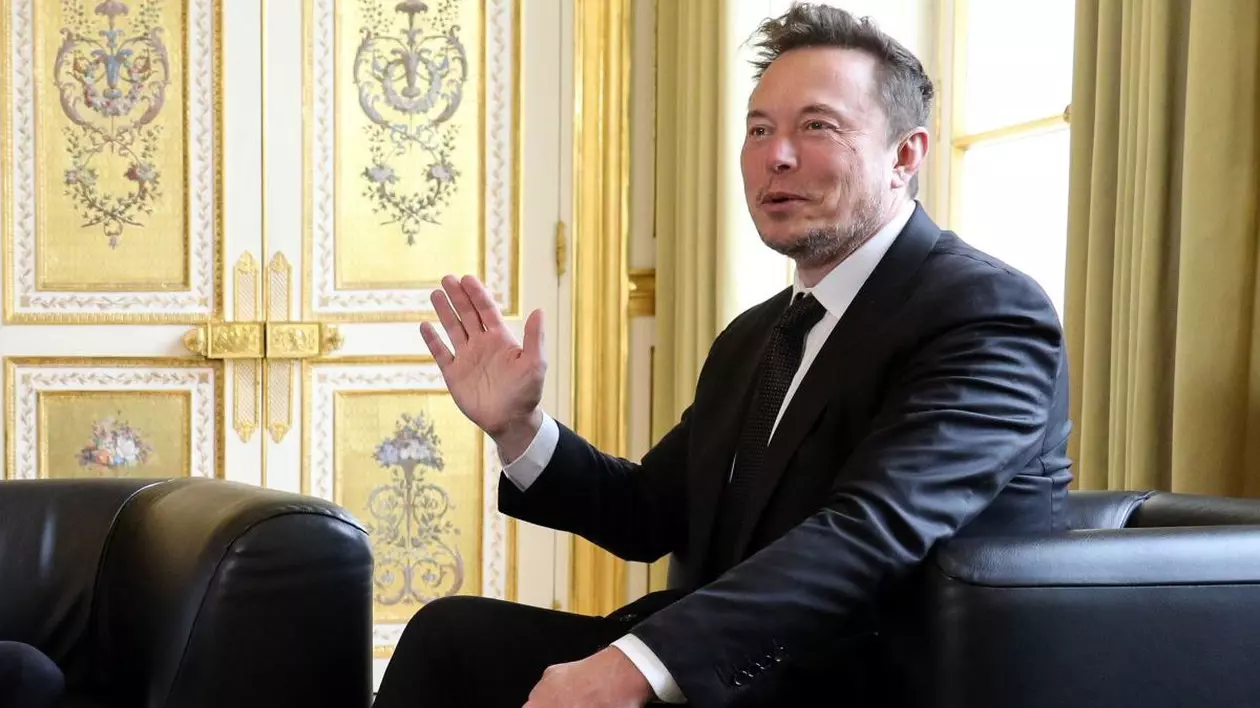 Elon Musk, în timpul unui discurs