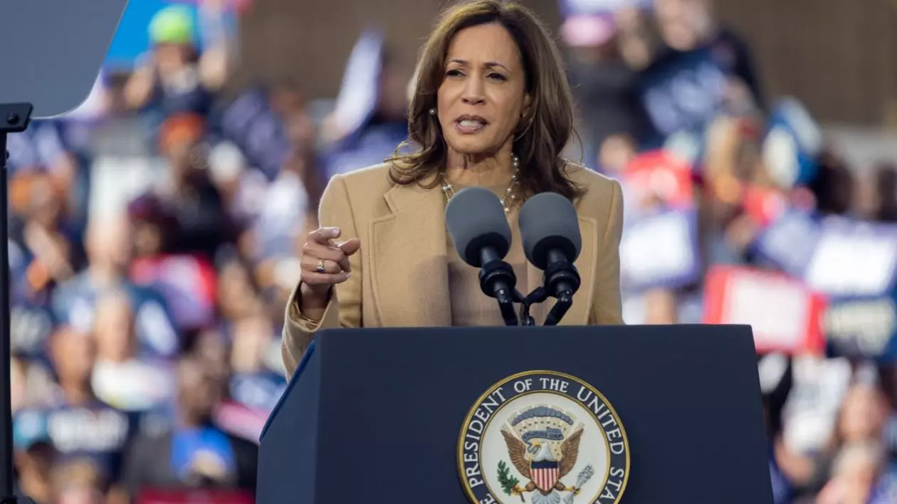 Kamala Harris vorbește în cadrul unei conferințe de presă