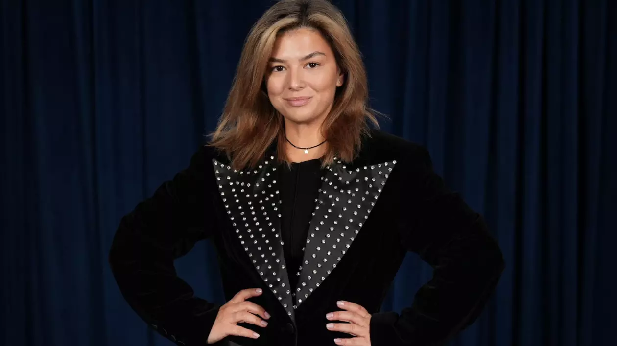Maria Popovici luptă să își învingă cea mai mare teamă: „Mă liniștesc ștergând oglinda din baie, curăț chiuveta, mă uit la filme”