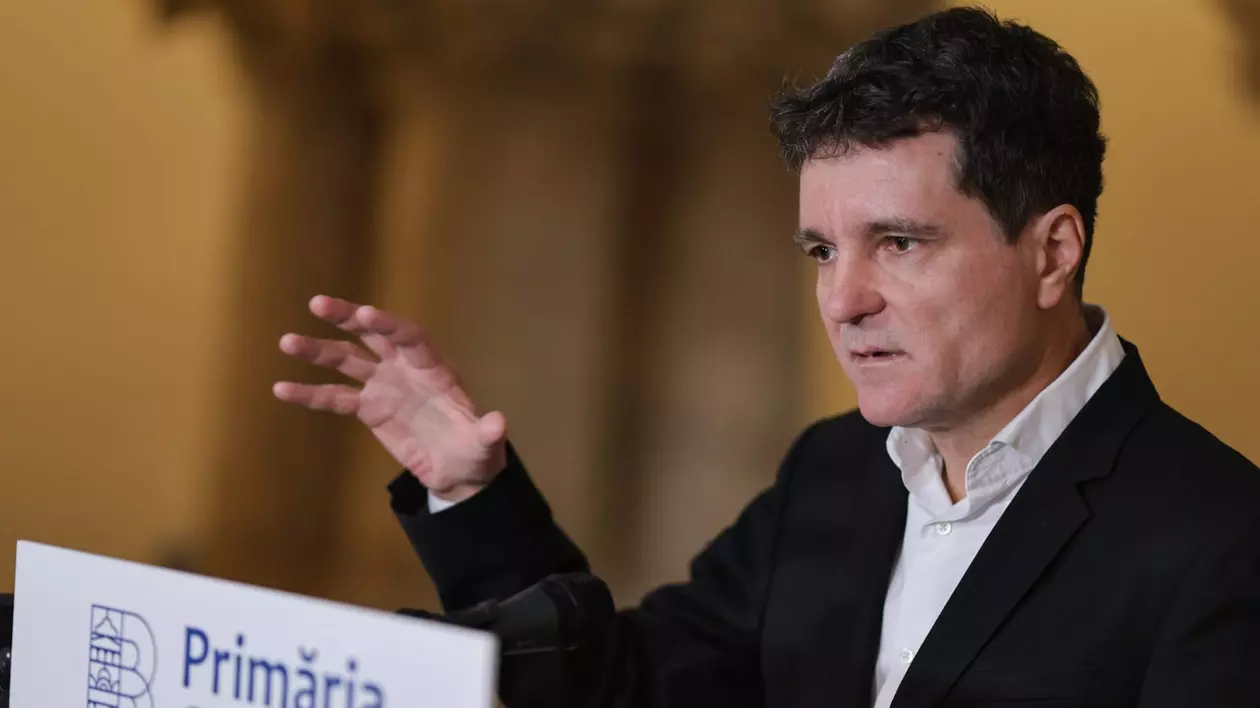Nicușor Dan la conferința de presă despre decizia CCR, la sediul Primăriei Municipiului București/ 29 noiembrie 2024