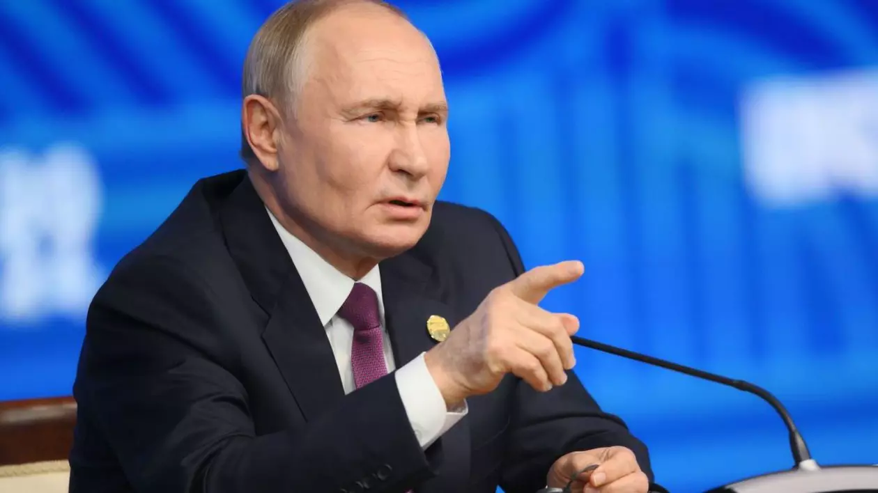 Vladimir Putin în cadrul unei conferințe de presă la Summit-ul BRICS