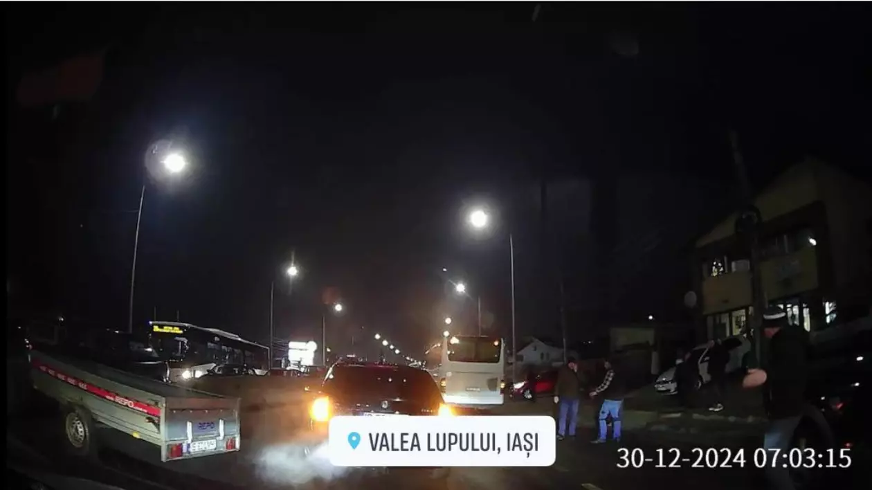 Adolescent din Iași mort pe trecerea de pietoni, lovit de un autobuz