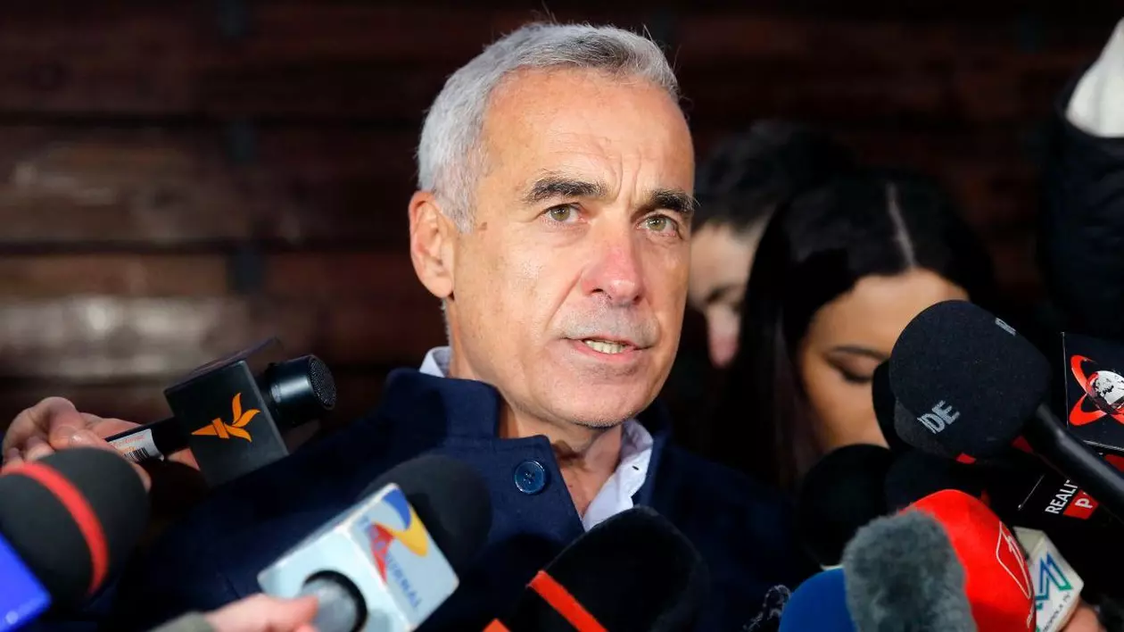 Călin Georgescu oferă o declarație presei
