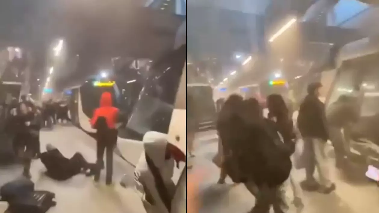 colaj foto oameni in panica dupa accident intre doua tramvaie in salzburg