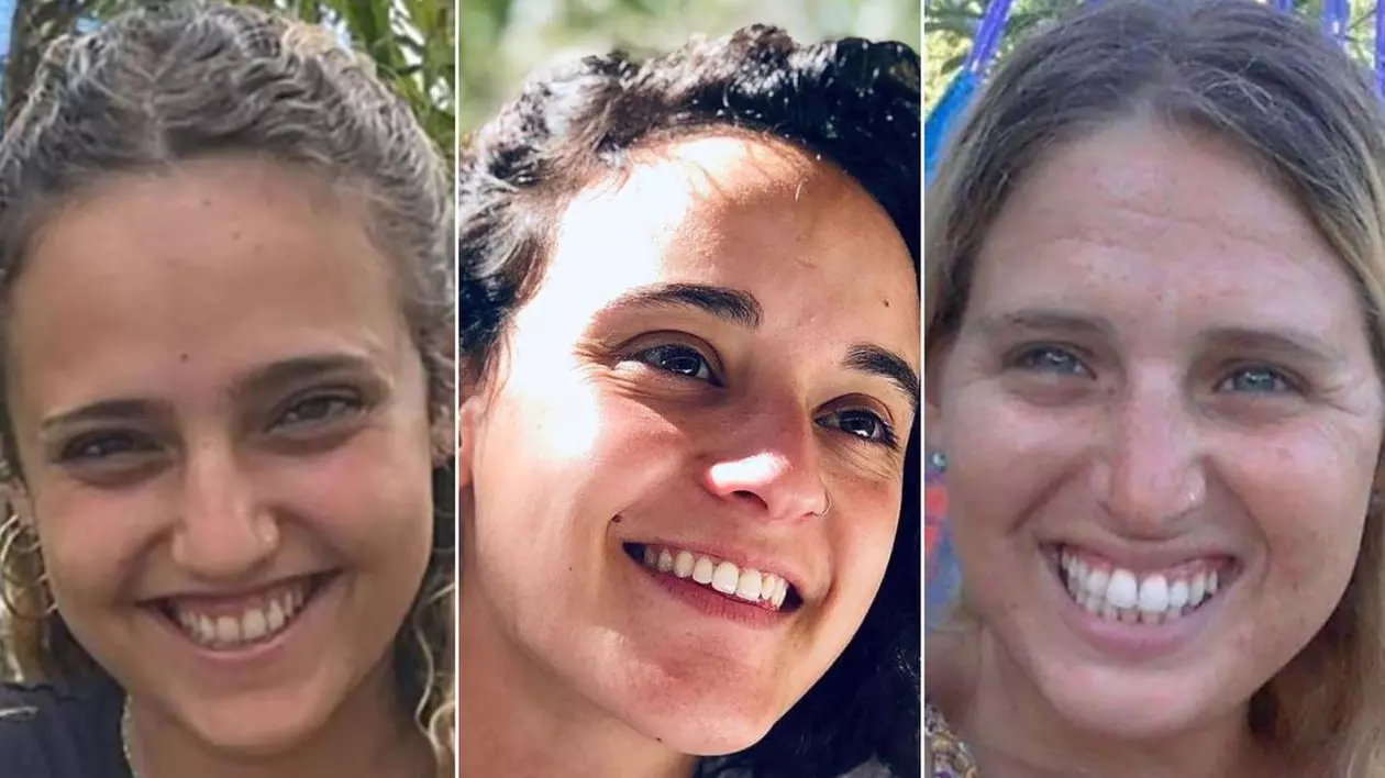Doron Steinbrecher, femeia cu cetățenie română, primul ostatic eliberat de Hamas după un an și trei luni, alături de alte două femei. Imagini și reacția MAE