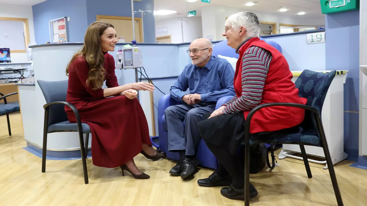 Kate Middleton , Prințesa de Wales, în timpul unei vizite la Spitalul Royal Marsden din Londra Foto: Profimedia Images