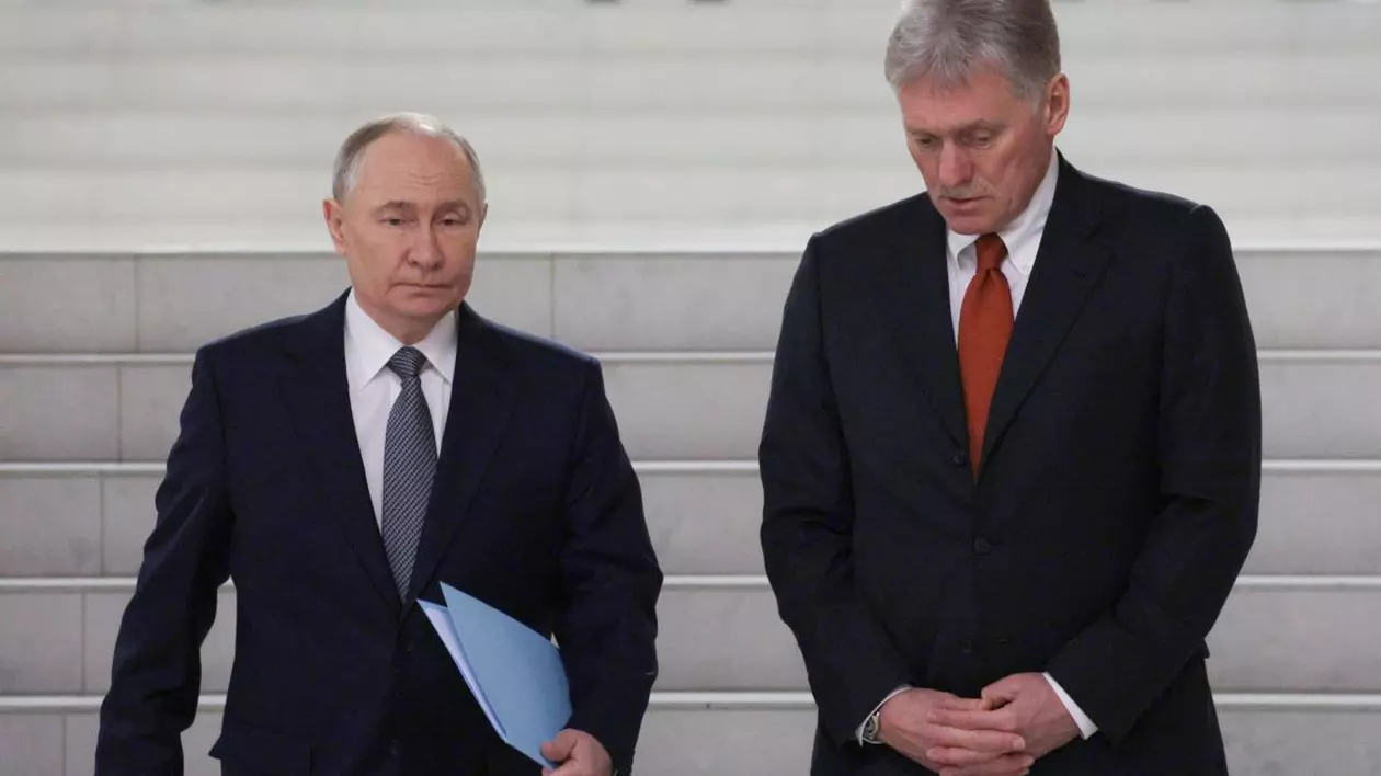 Dmitri Peskov și Vladimir Putin