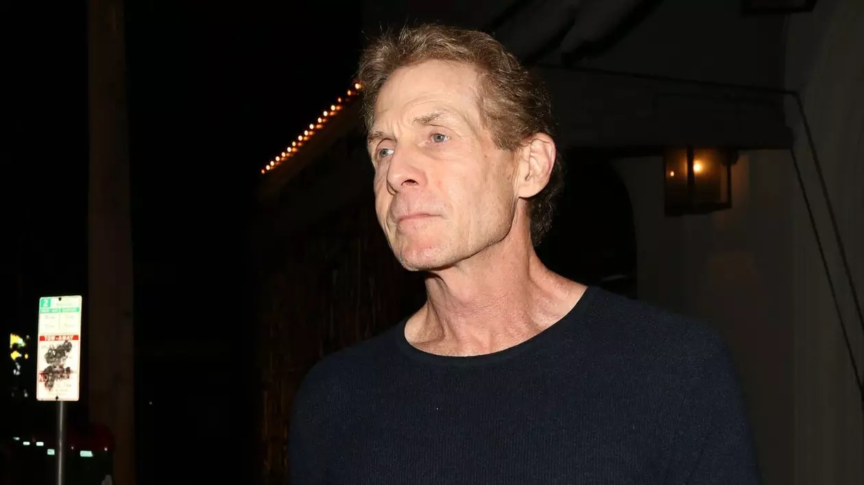 Skip Bayless surprins în LA.