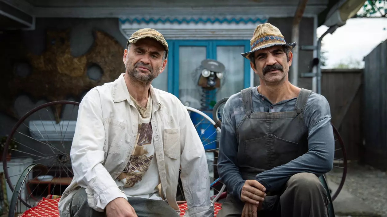 Toma Cuzin e Firicel în „Las Fierbinți”