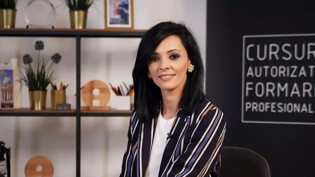 Boala de care suferă Cosmina Păsărin. De ce poartă mereu un batic pe cap. „Nu ştie nimeni despre asta şi nici nu-mi place să vorbesc despre suferinţa mea”