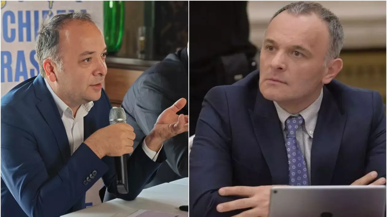 Analistul economic Adrian Negrescu vorbește la microfon. CEO-ul Hidroelectrica, Karoly Borbely, la o masă, cu un laptop în față