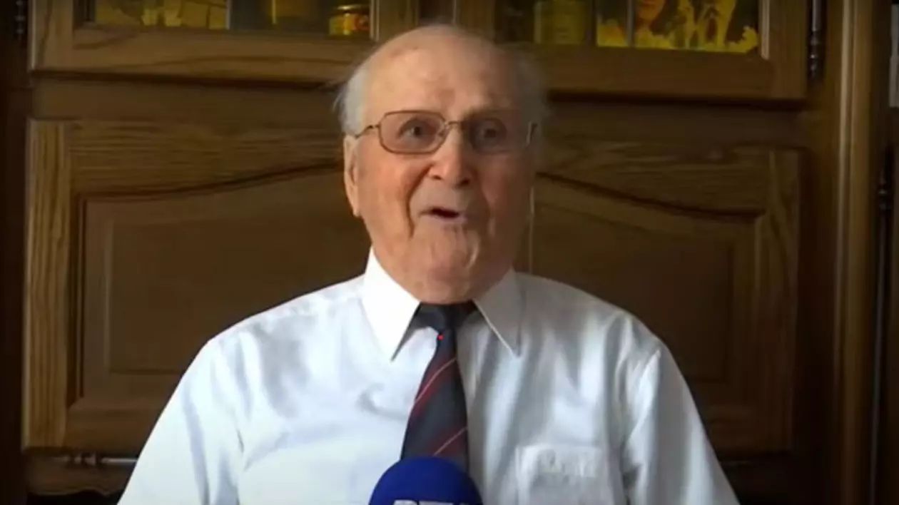 Un veteran de război de 102 ani a dat în judecată statul francez și solicită să fie plătit pentru munca depusă într-o fabrică chimică în cel de-al Doilea Război Mondial