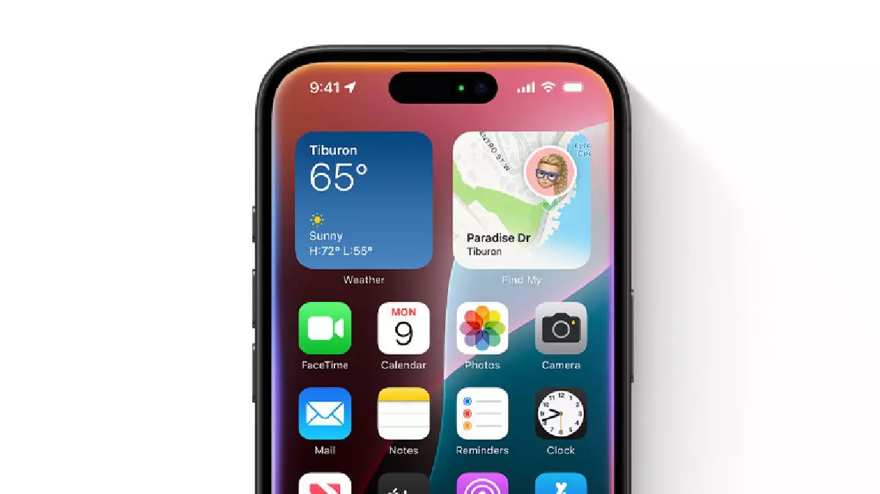 Un ecran de iPhone cu mai multe aplicații, peste care s-a deschis noua interfață a asistentului personal Siri.